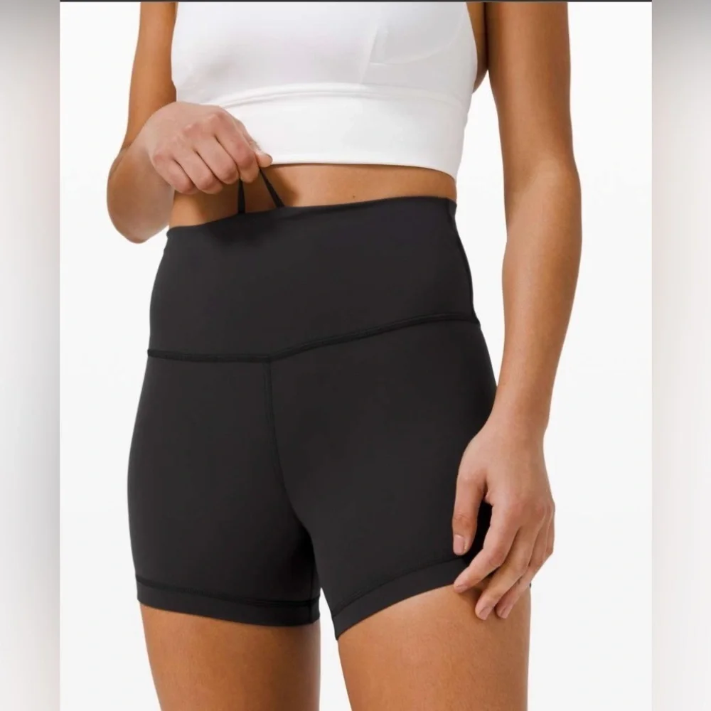 NWT Lululemon Wunder Train High-Rise Short 4